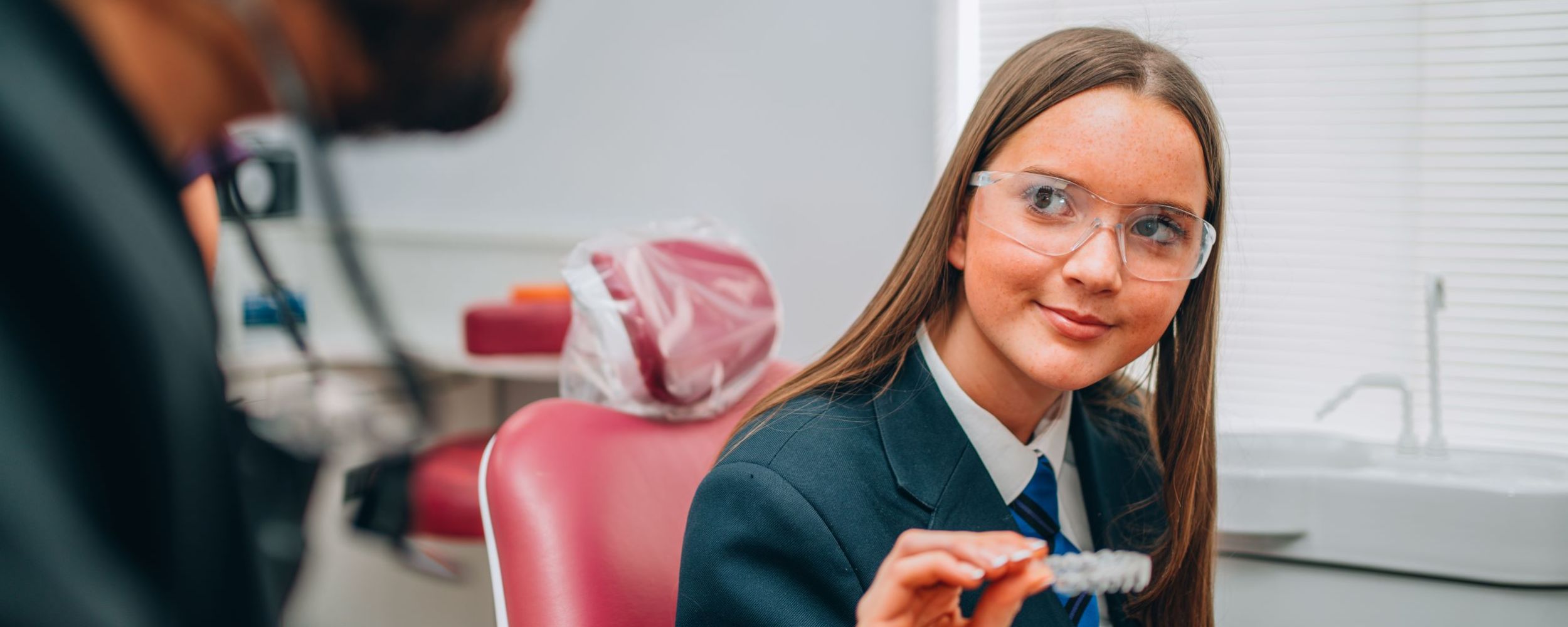 Invisalign teeth straightening
